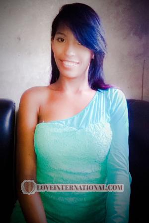 163076 - Yesica Age: 30 - Colombia