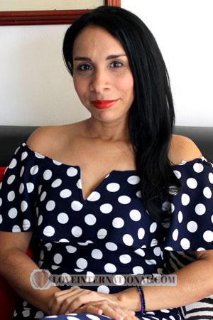 180487 - Johanna Age: 44 - Colombia