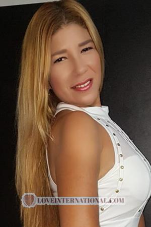 194491 - Sandra Age: 47 - Colombia