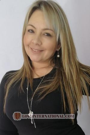 195159 - Alexandra Age: 46 - Colombia
