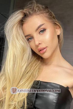 215836 - Lana Age: 20 - Ukraine