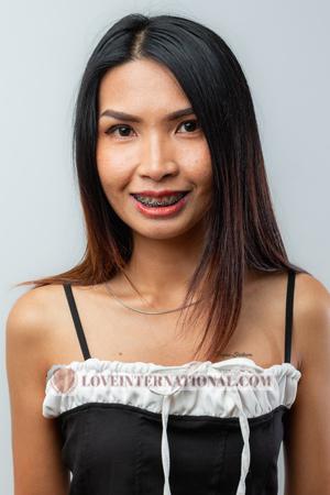 219695 - Sukanya Age: 30 - Thailand