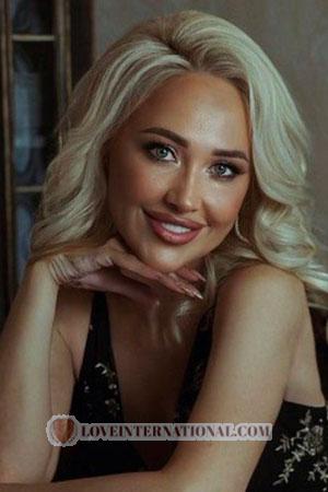 221137 - Anastasiia Age: 35 - Ukraine