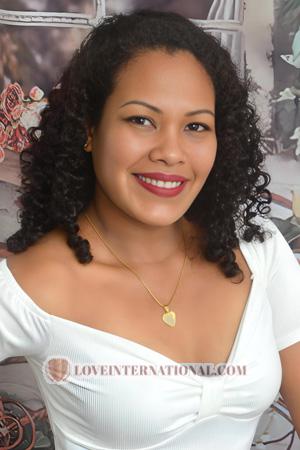 224738 - Katheryne Age: 42 - Peru