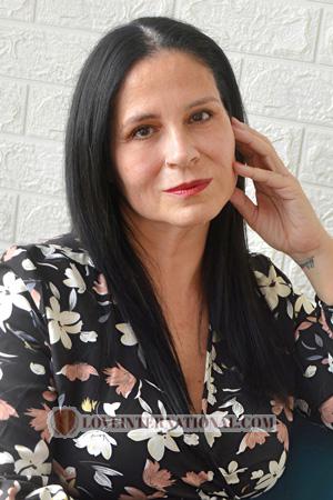 225294 - Maria Age: 51 - Peru