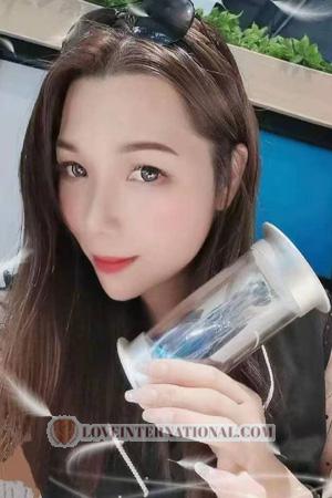 226732 - Huiyi Age: 42 - China