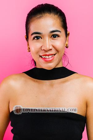 227625 - Chunrudee Age: 38 - Thailand