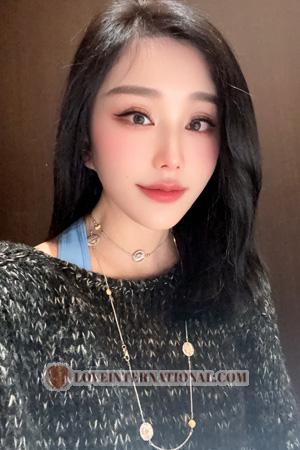 228023 - Ruyi Age: 51 - China