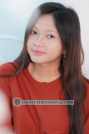228407 - Thi Kim Hang Age: 18 - Vietnam